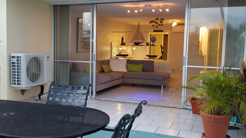 Cozy Apartment, Ocean Front ファハルド エクステリア 写真