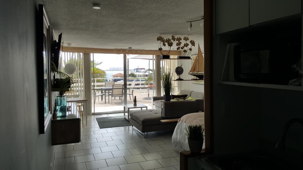 Cozy Apartment, Ocean Front ファハルド エクステリア 写真