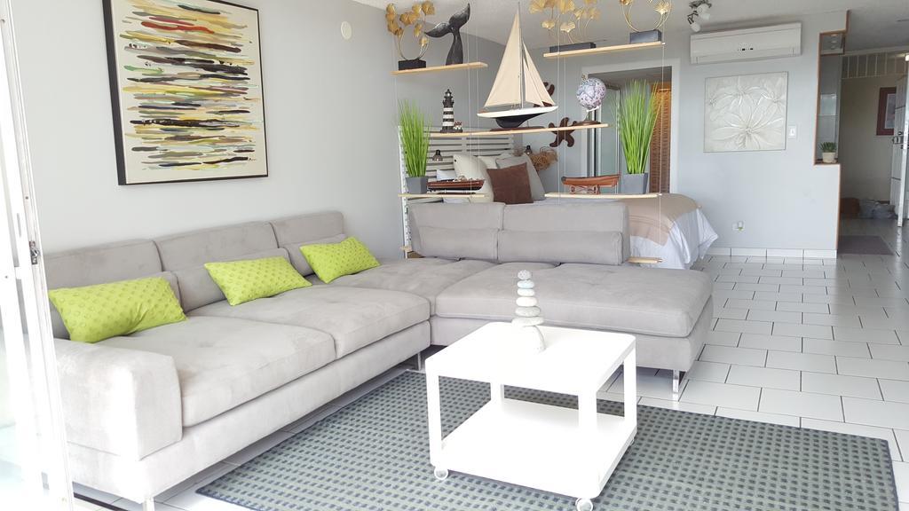 Cozy Apartment, Ocean Front ファハルド エクステリア 写真